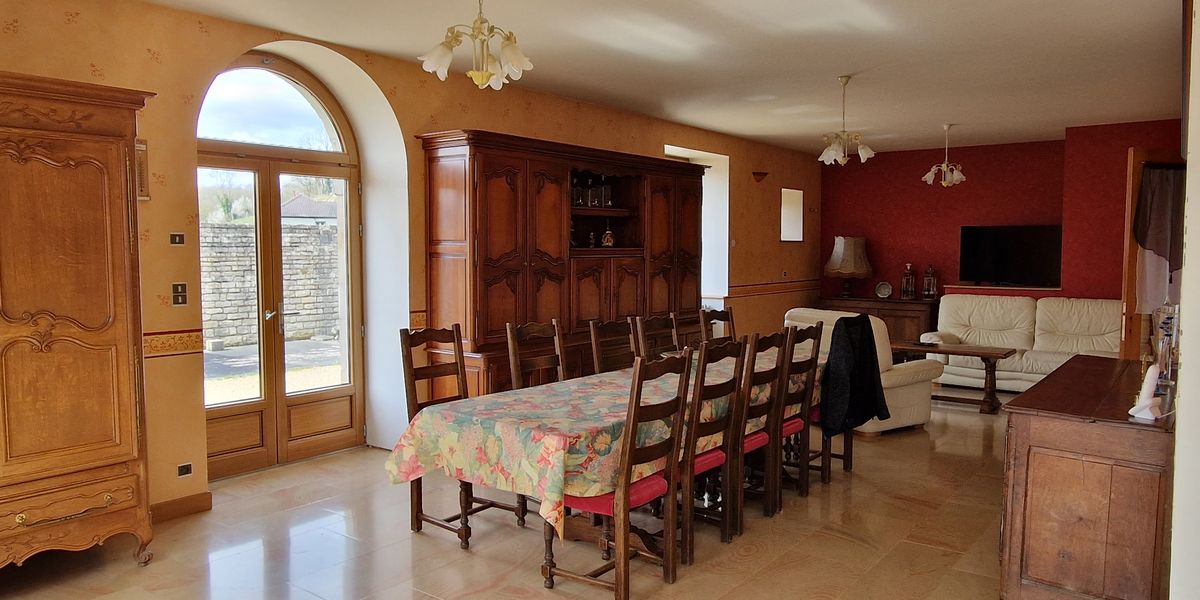 Grande salle à manger